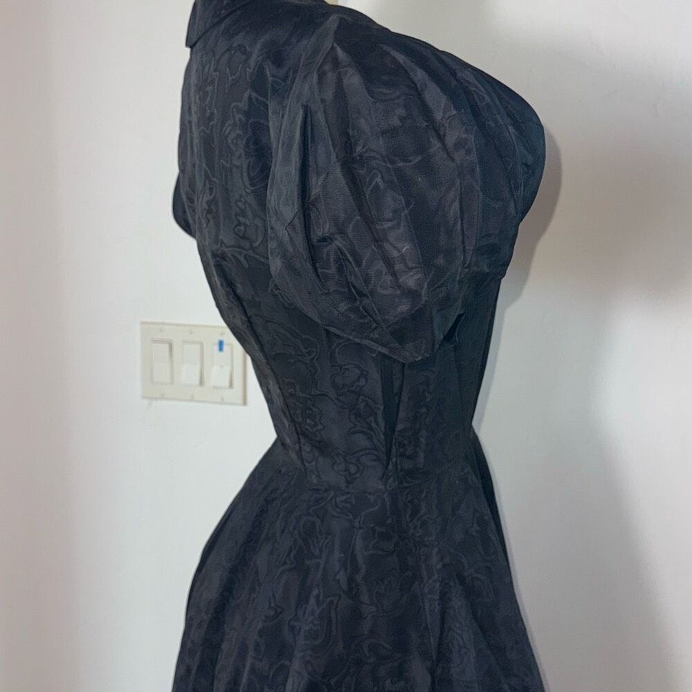 Authentic 1930s–1940s Handmade Black Jacquard Puff-Sleeve Dress - Picture 5 of 15